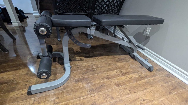 Dumbbells / Weight Bench - photo 2