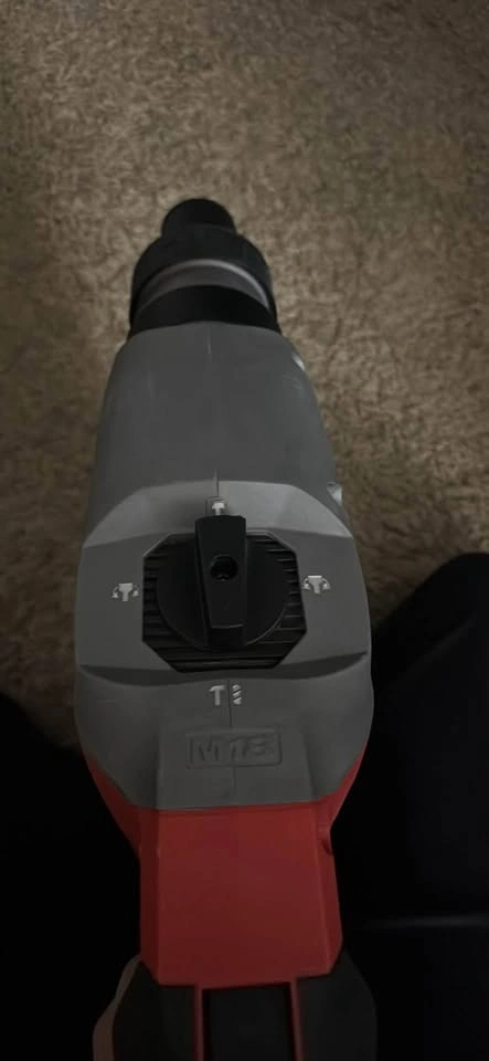 Milwaukee M18 Fuel 1-3/4" SDS Max Rotary Hammer 2918-20 - photo 3