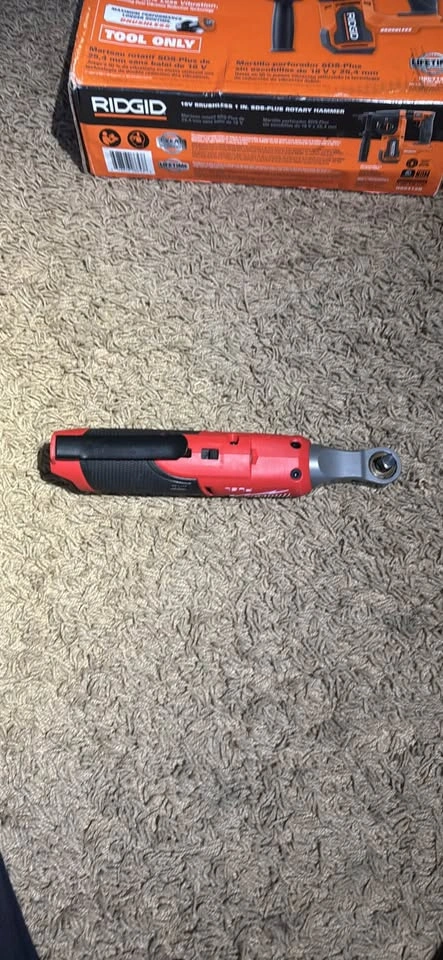Milwaukee M12 Fuel High Speed 3/8in Ratchet(Tool Only) - photo 3
