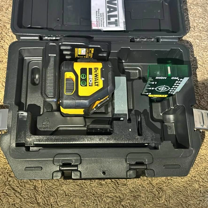 DEWALT 20V MAX up to 330 ft Green Cross Line Laser (Bare Tool)