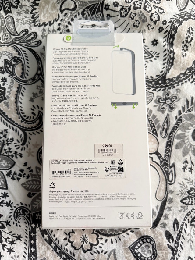 iphone 17 pro max silicone case - photo 2