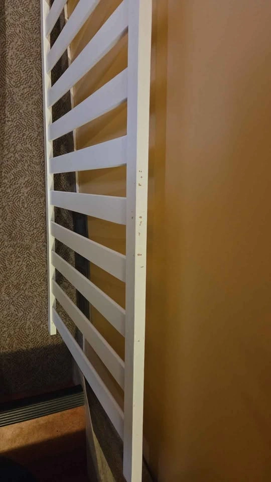 Storkcraft Baby Crib with mattress-White and Grey - photo 2