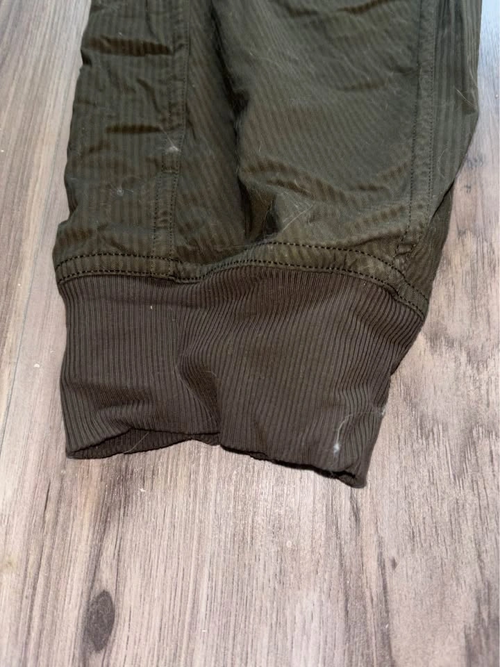 Lululemon Olive Green Joggers size 0 - photo 2