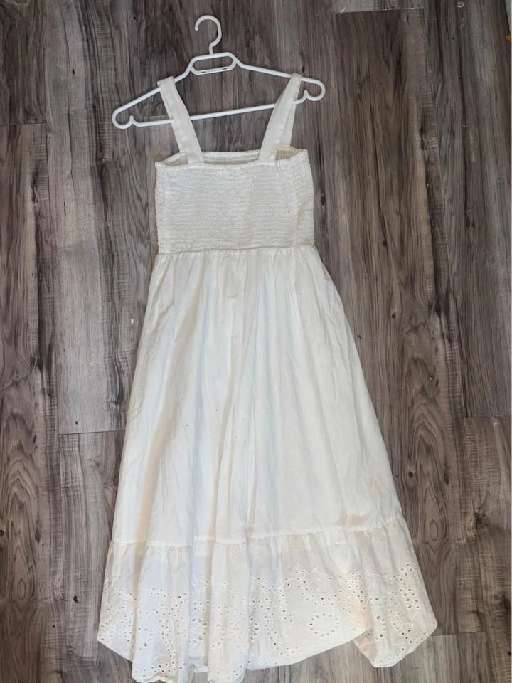 Reitmans Signature White Shirred Eyelet Maxi Dress size S - photo 3