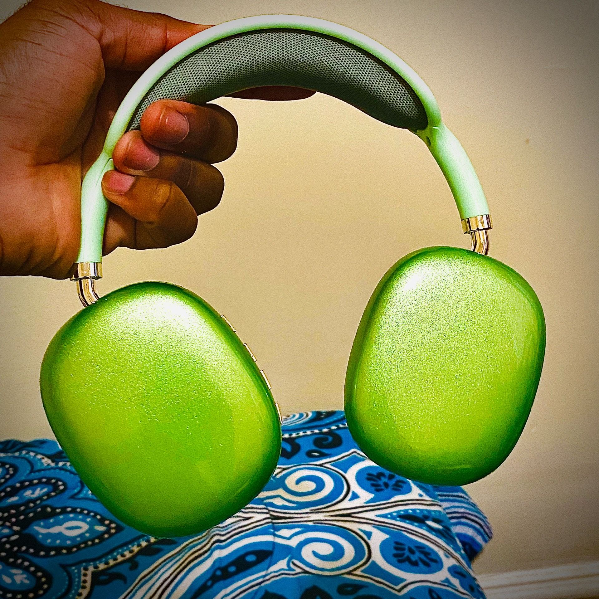 Green P9 Pro Max Wireless Headphones — Bluetooth Deep Bass - photo 2