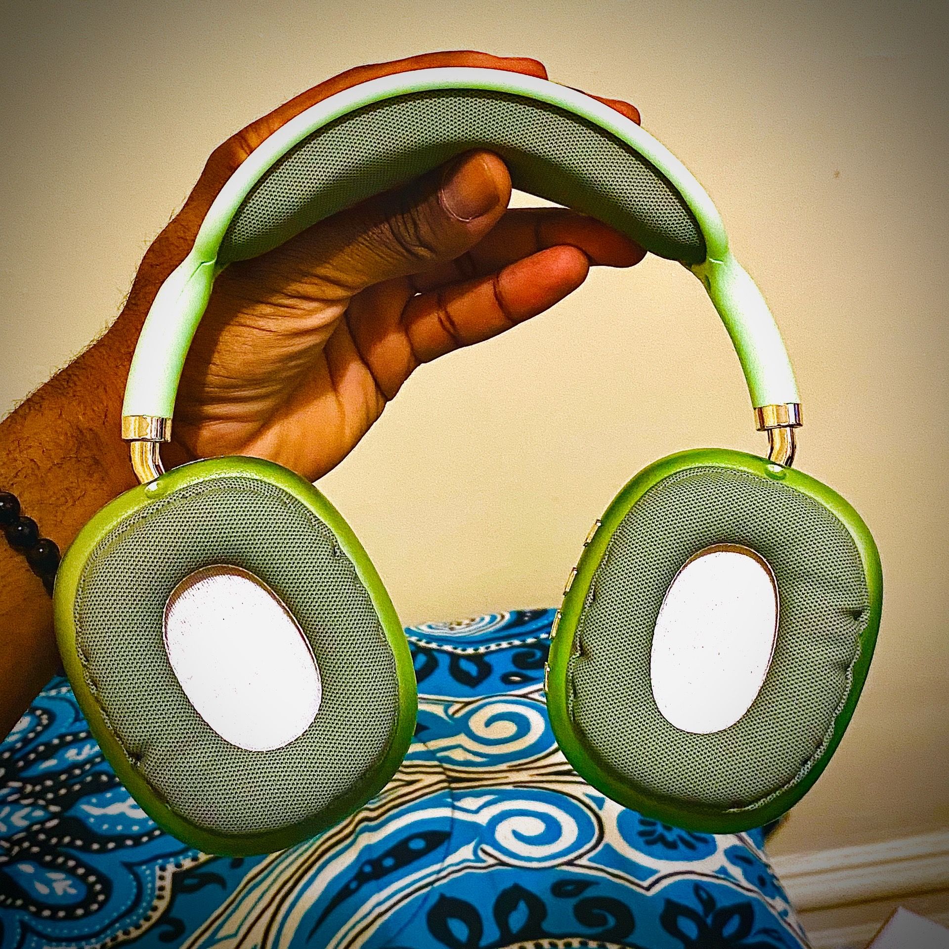 Green P9 Pro Max Wireless Headphones — Bluetooth Deep Bass - photo 4