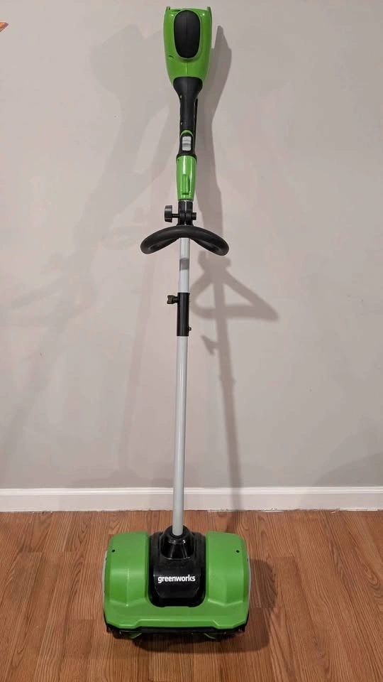 Greenworks 12" Snow Shovel + 40v Battery and Charger