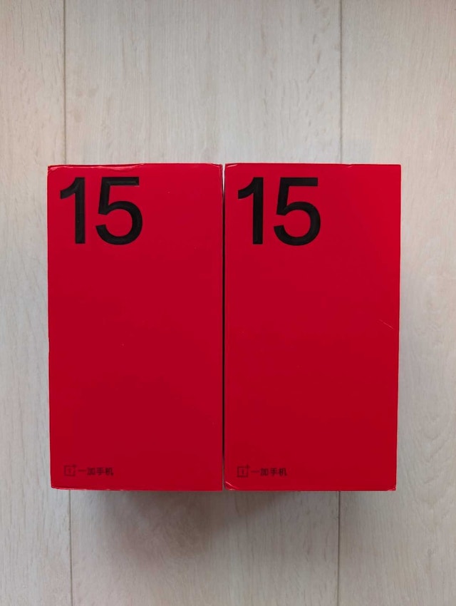 New OnePlus 15 256GB Gold Open Box