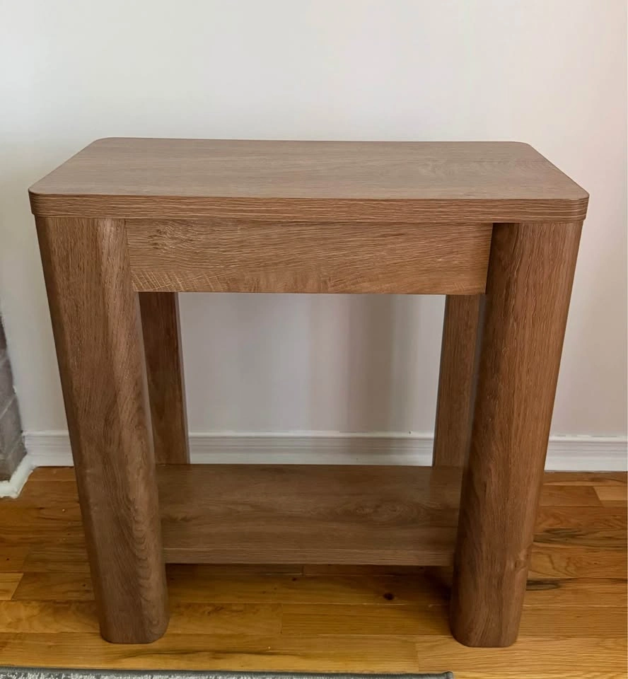 Narrow Side Table – Vintage Oak Finish – Open Shelf – Assembled - photo 5
