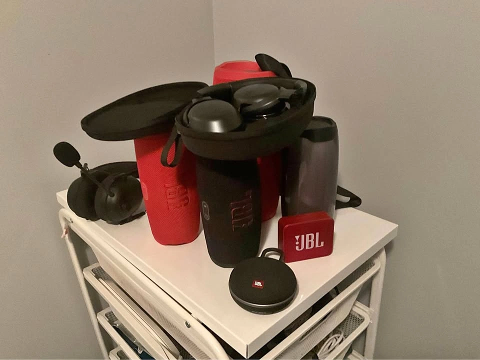 AUDIO GEAR BUNDLE - Headphones + Speakers