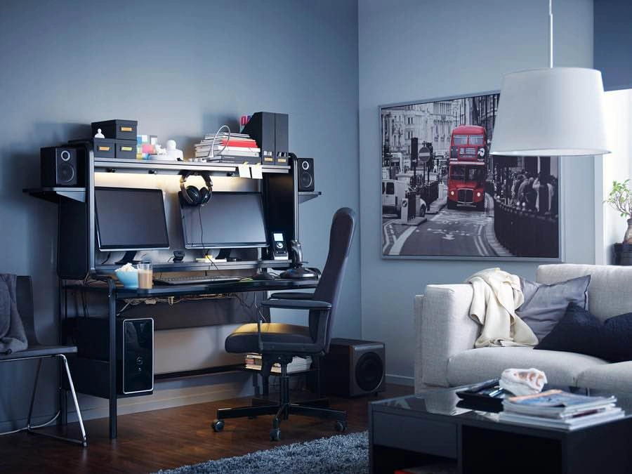 IKEA FREDDE Gaming Desk - photo 2