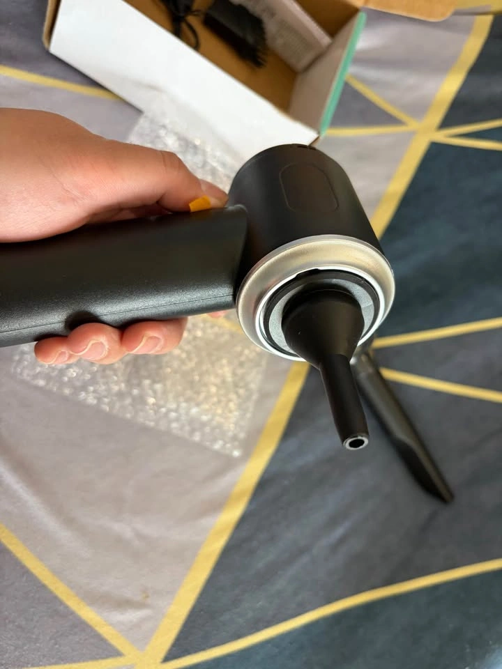 Mini Vacuum Cleaner - photo 2