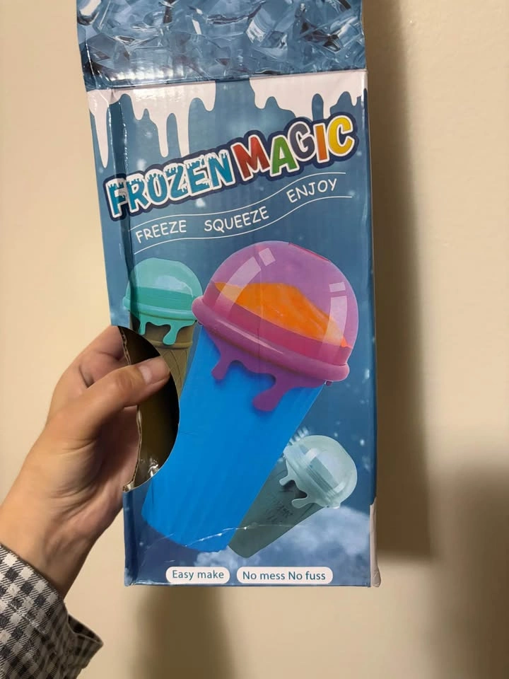 Frozen Magic Squeeze Slushy Cup - photo 2