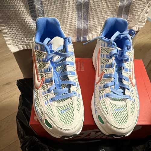 Nike IB7729-121 White/Blue/Green/Orange Low Top Sneakers 7Y