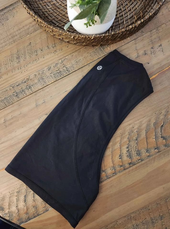 LULULEMON Cropped Tank Top – Women’s Size Small (S) - photo 2