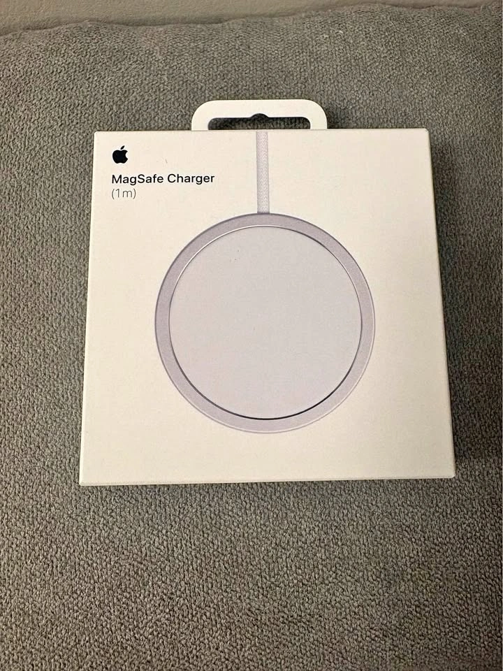 Brand New Apple MagSafe Charger (1m)