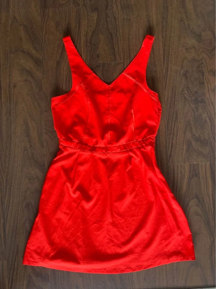 Short Red Dress- Size 6 - photo 3