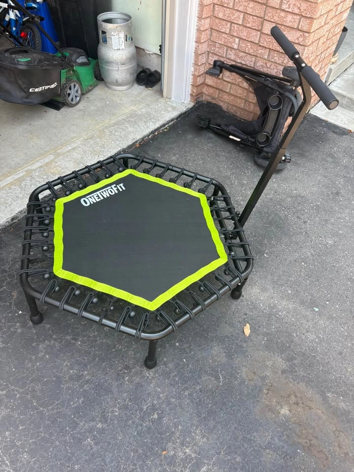 OneTwoFit Fitness Trampoline - photo 2