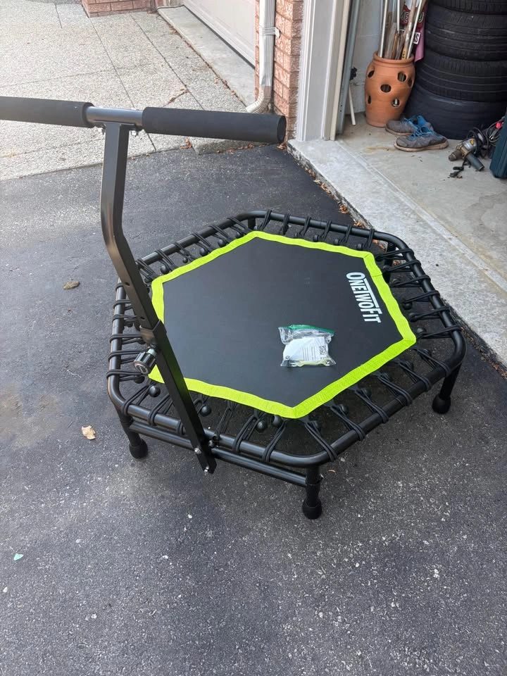 OneTwoFit Fitness Trampoline - photo 4
