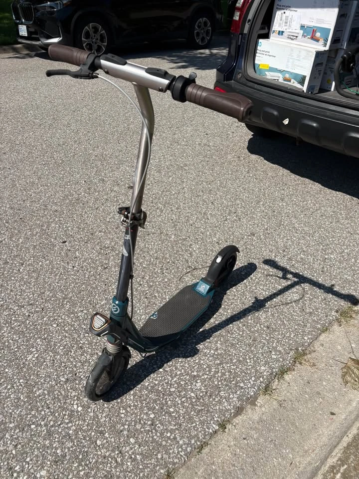Oxelo Town 9 EF V2 Kick Scooter - photo 2