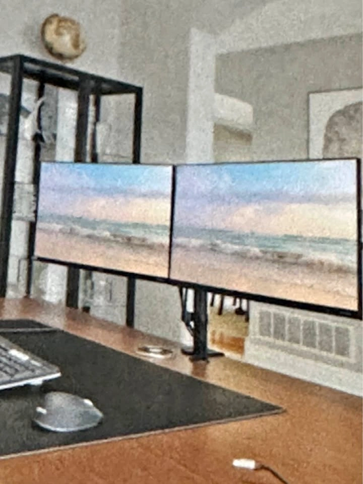 Samsung Dual 24” Monitor Setup with Adjustable Monitor Arm