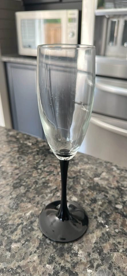 Champagne Flutes – Set of 4 – Made in France - photo 2