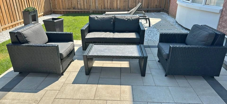 Modern 4-Piece Outdoor Patio Conversation Set