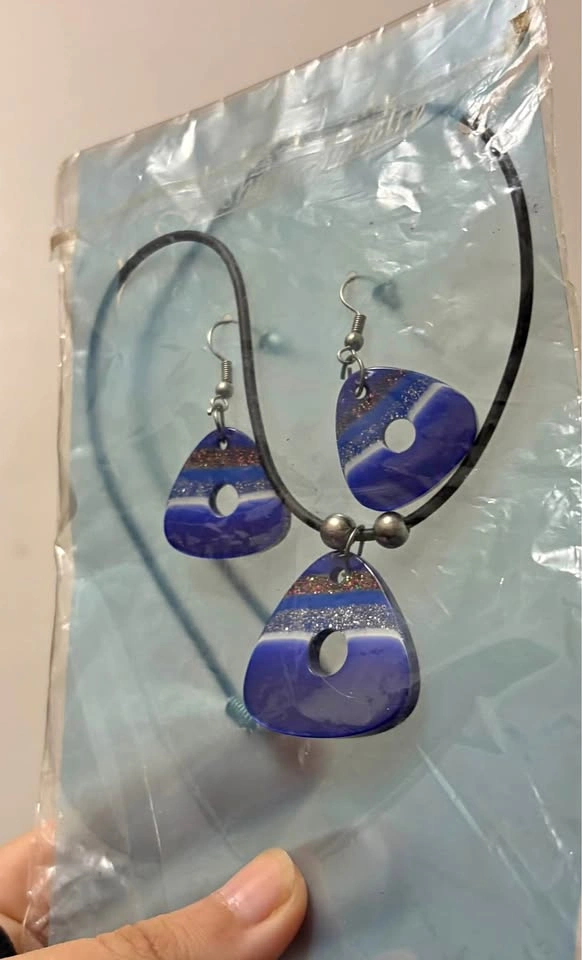 Blue Glitter Fashion Jewelry Necklace and Earring Set