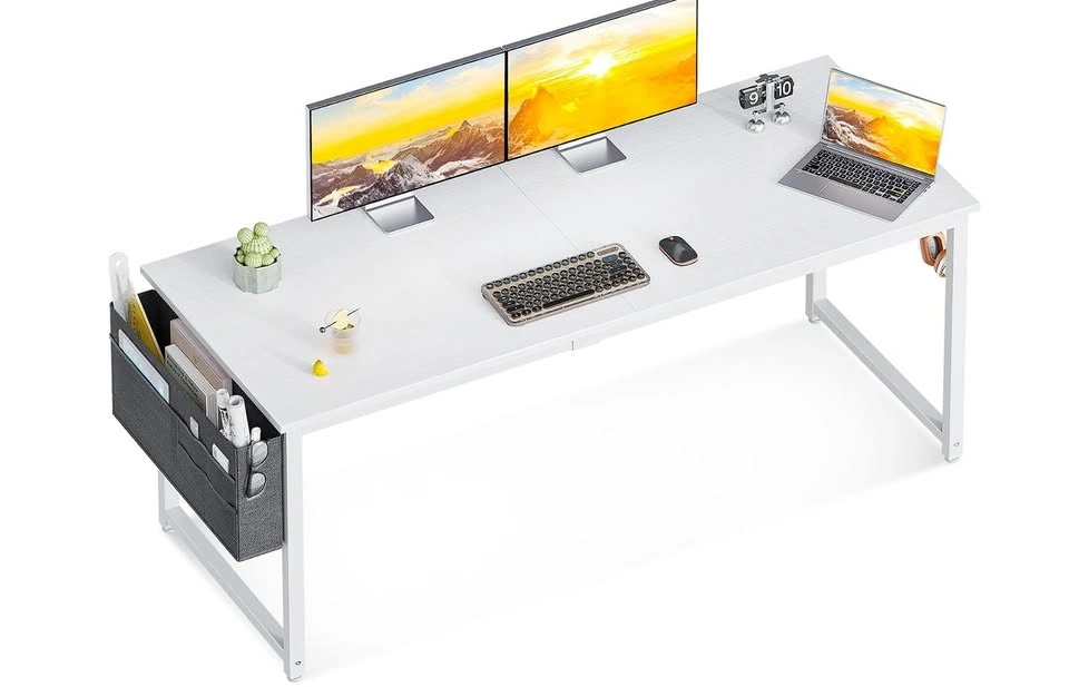Computer Desk with Storage – Very Good Condition - photo 2