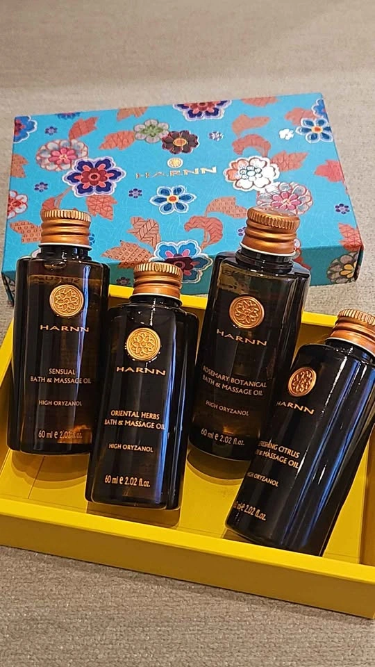 HARNN Bath & Massage Oil Set 4 bottles gift box - photo 2