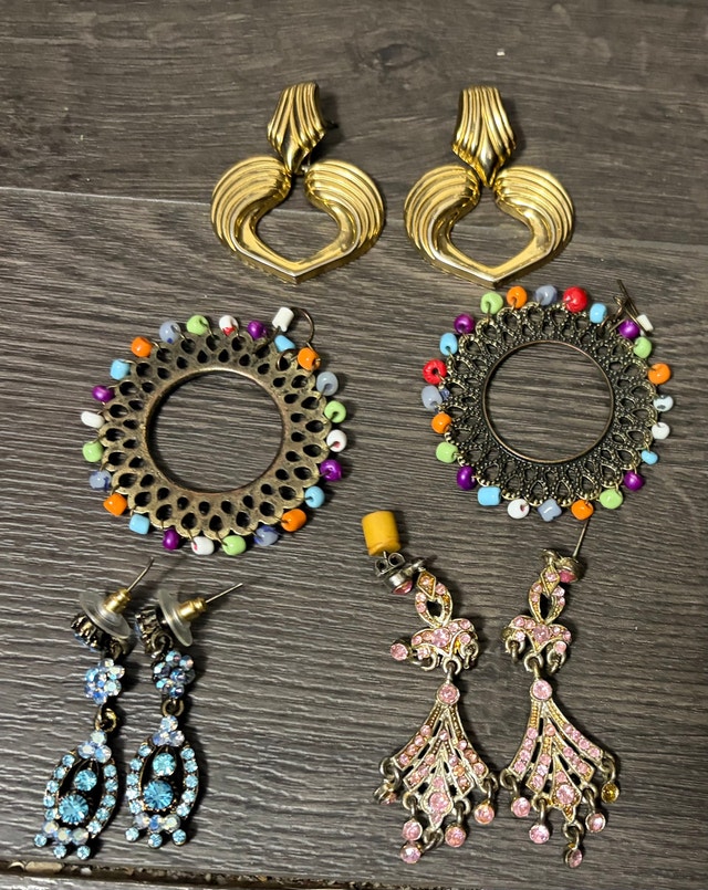 Assorted Fashion Earring Set - 4 Pairs