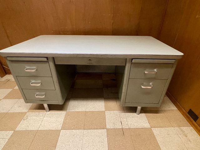 Heavy Duty Metal Desk 5’ x 2’6”