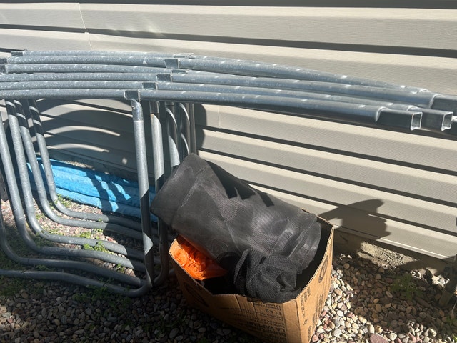 Jumptek Round Trampoline with Safety Enclosure Net - photo 3