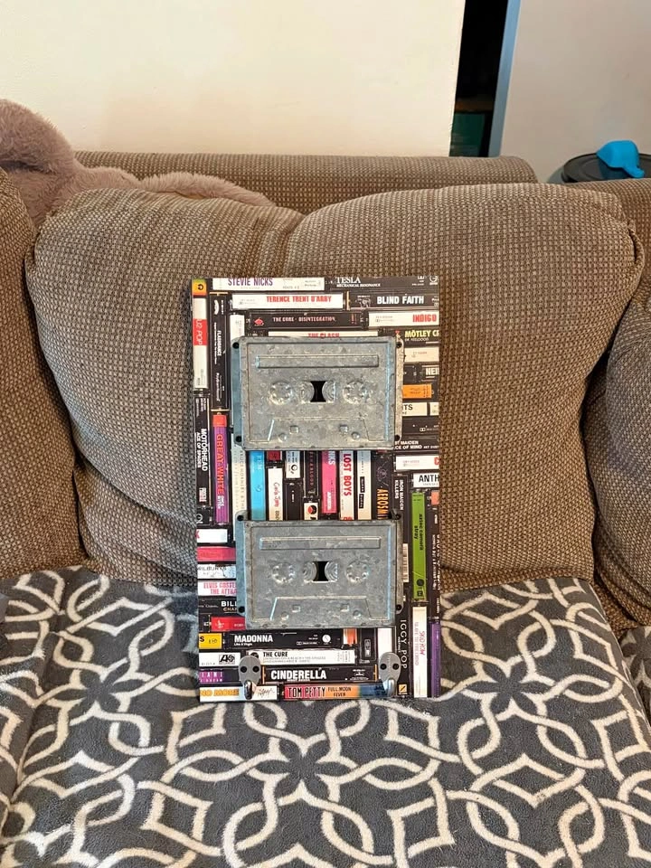 Cassette Coat Hanger/Key Holder