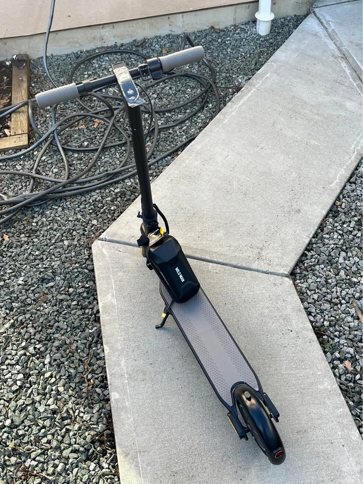Brand New 500W 10-inch Electric Scooter - photo 2