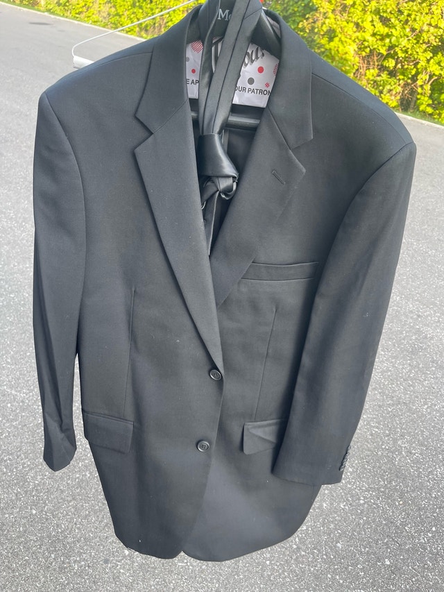 Black Formal Suit XL 42” waist - photo 3
