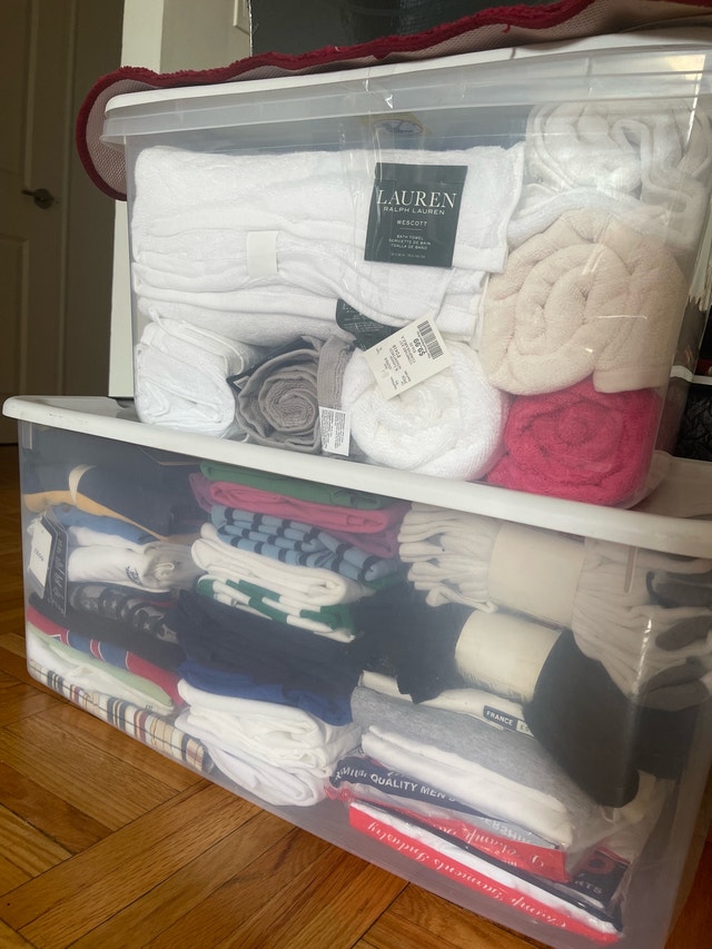 XL Men Lacoste, Nike, and Tommy Hilfiger Clothing Lot - photo 2