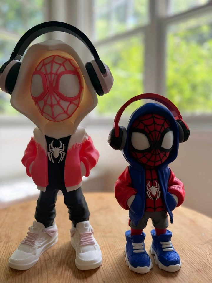 Mini Spider-Man Figure | Urban Spider-Man Collectible - photo 4