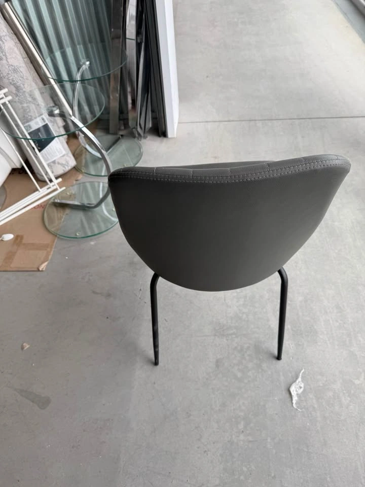 Chair - photo 2