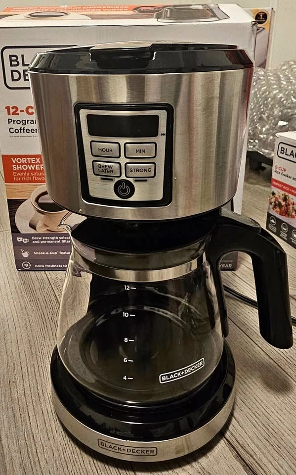 Black+Decker 12-Cup Programmable Coffeemaker