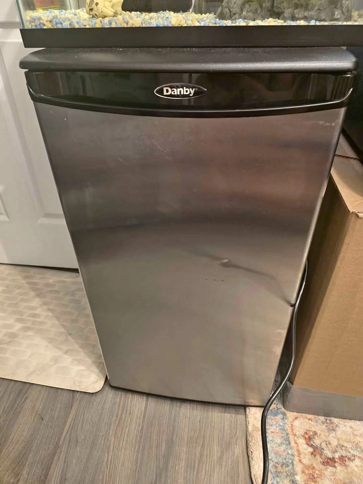 Danby DCR34BLS Mini Fridge