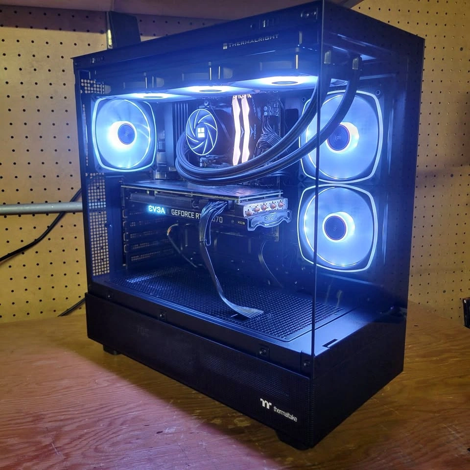 Gaming PC Ryzen 5-7600X + EVGA RTX 3070