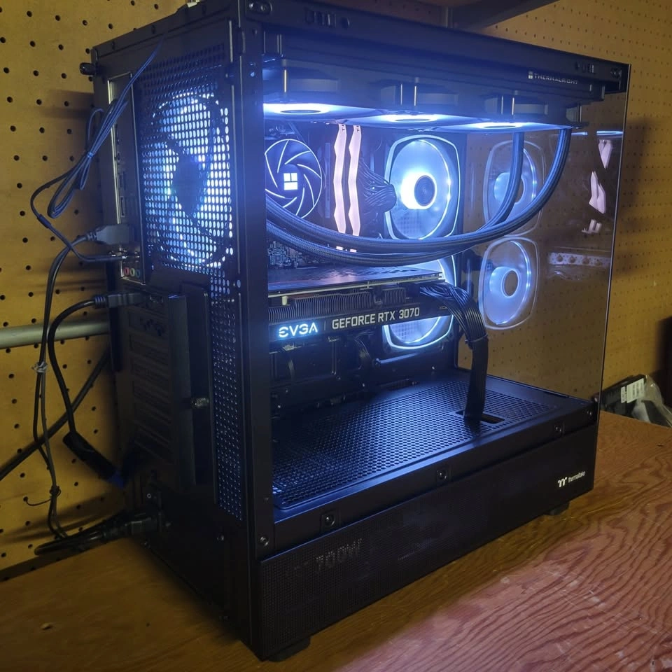 Gaming PC Ryzen 5-7600X + EVGA RTX 3070 - photo 3