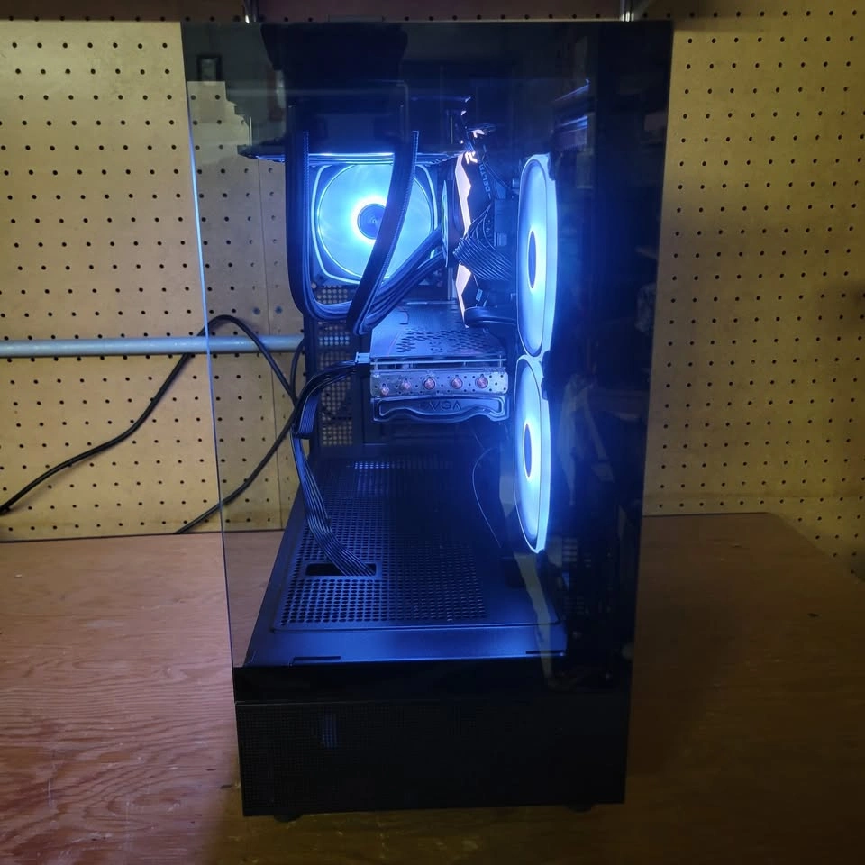 Gaming PC Ryzen 5-7600X + EVGA RTX 3070 - photo 4