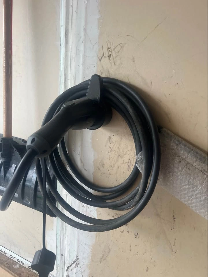 Aimilen Level 2 EV Charger – 240V Smart Home Charger - photo 3