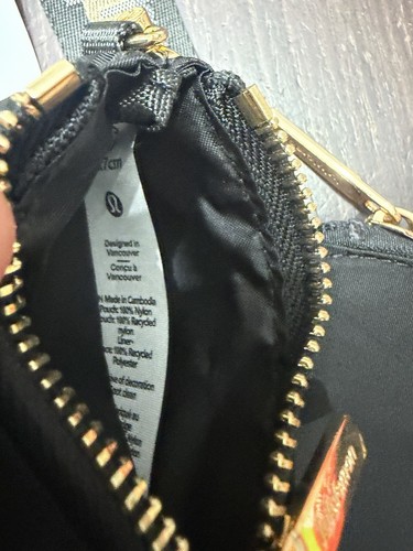 lululemon Dual Pouch Wristlet - Black/Gold Zipper - photo 4