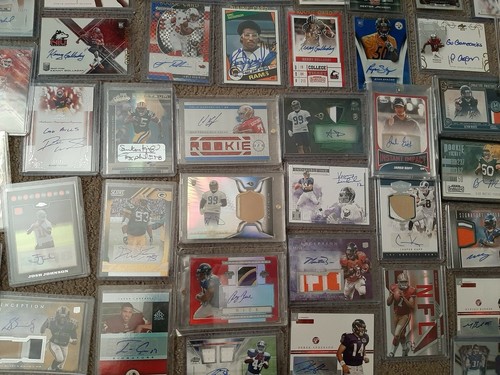 NFL Mystery Pack: Guaranteed Slab, Auto, or Patch - photo 4
