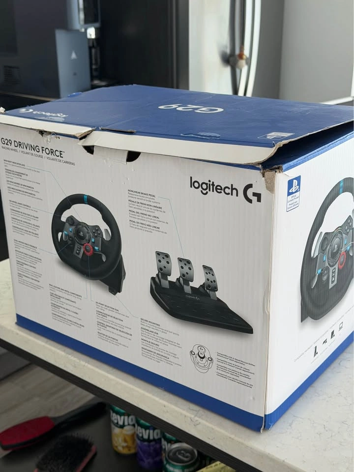 Logitech G29 Driving Force Racing Wheel and Pedals - photo 2