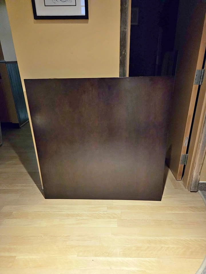 Espresso Wood Veneer Bar/Counter Height Table and 4 chairs