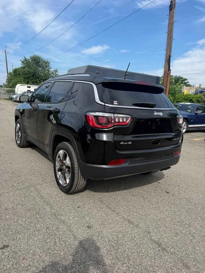 2019 Jeep Compass · Limited Sport Utility 4D - photo 4